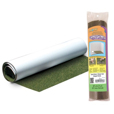 Green Grass Small Roll 27.1 cm x 18.5 cm